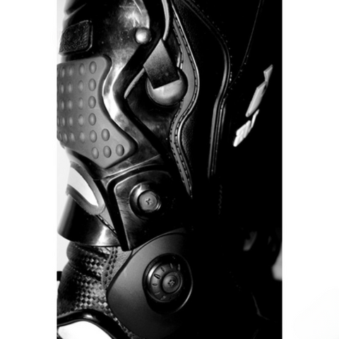 Performance Motorcycle Racing Boots – Black High-Protection Off-Road and Track Riding Footwear
