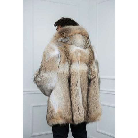 Men’s Luxury Genuine Coyote Fur Parka Jacket with Hood – Premium Winter Outerwear