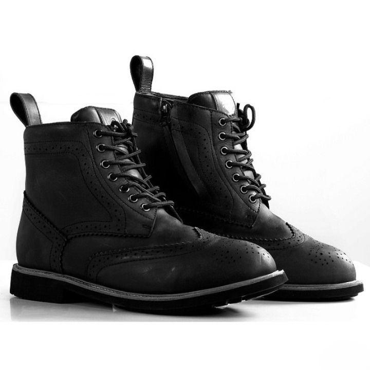 Men’s Leather Wingtip Motorcycle Boots – Waterproof Brogue Riding Boots
