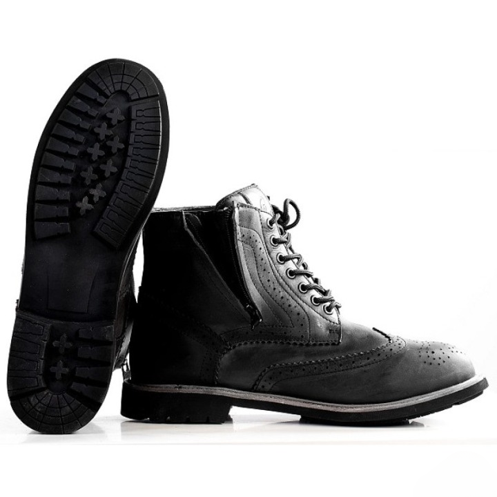 Men’s Leather Wingtip Motorcycle Boots – Waterproof Brogue Riding Boots