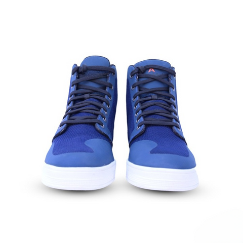 Moto Street Tourer Sneakers – Casual Style with Motorcycle