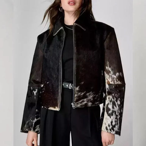 Women’s Genuine Cowhide Hair-On Leather Jacket – Natural Cow Skin Zip-Up Coat – Stylish Real Leather Outerwear with Modern Cut.